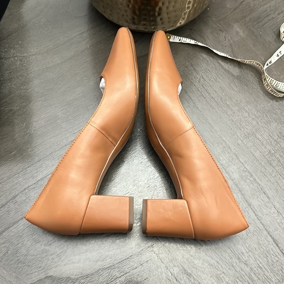 Naturalizer KARINA Block Heel Pumps (WIDE) - Picture 8 of 9